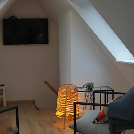 Apartman 39 *